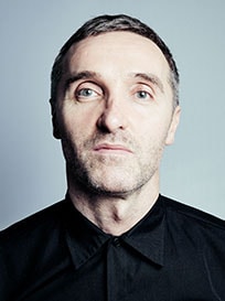 /media/export/cms/Aveda_Institutes/Meet_the_Team/Colourist_Images/team__0028_Bruno.jpg