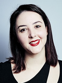 /media/export/cms/Aveda_Institutes/Meet_the_Team/Colourist_Images/team__0030_Aline.jpg