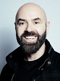 /media/export/cms/Aveda_Institutes/Meet_the_Team/Stylist_Images/team__0000_Zak.jpg