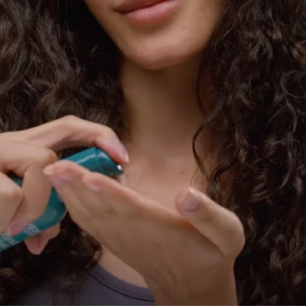 Strengthen curly damaged hair in 1 night