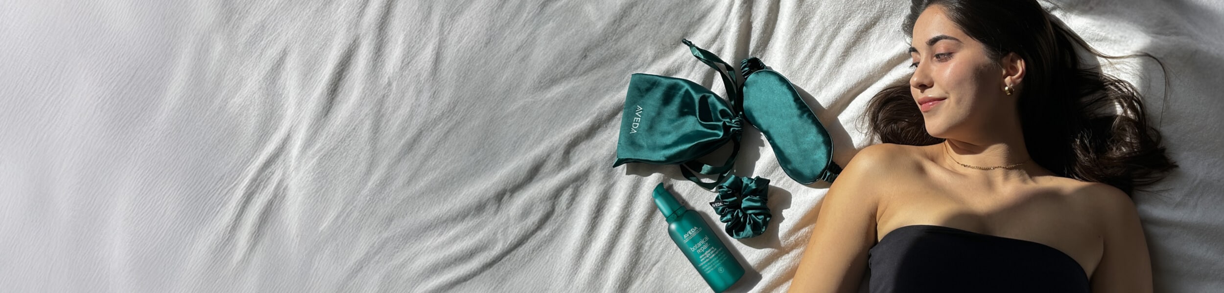 Get the autumn hero set to hydrate your hair