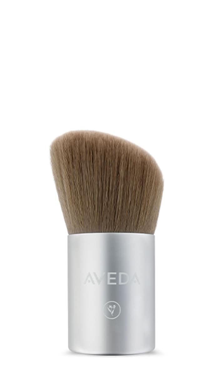 inner light&trade; foundation brush